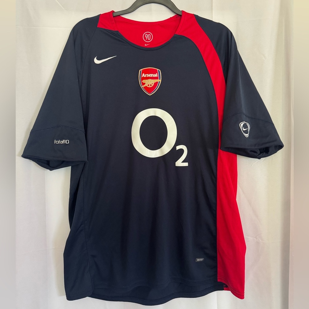 Nike Total90 Dri Fit Arsenal Men's Navy and Red Jersey Mint Condition